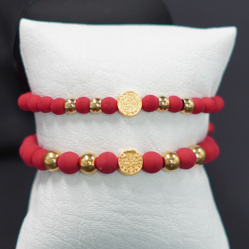 Unión Bendita™ — Pulseras San Benito para Parejas bañadas en oro